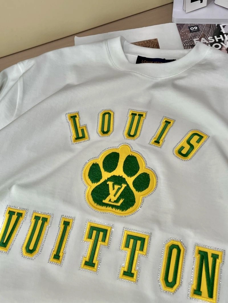 Louis Vuitton T-Shirts Casual 135587