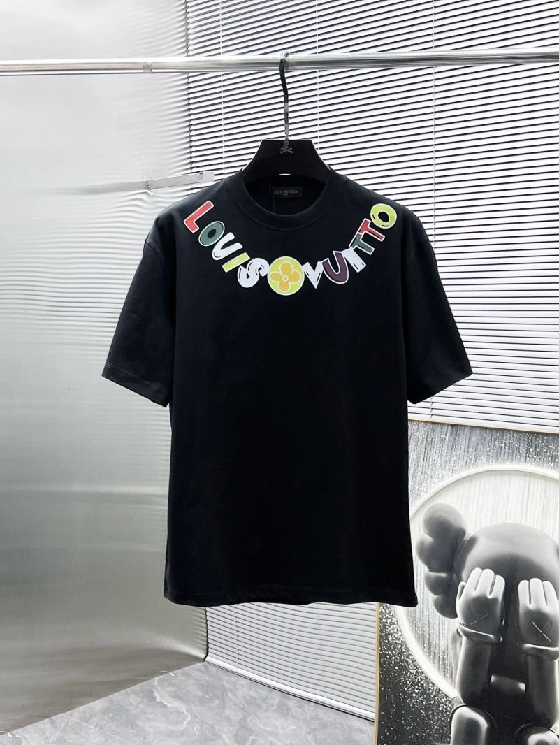 Stretchable Louis Vuitton T-Shirts 135584