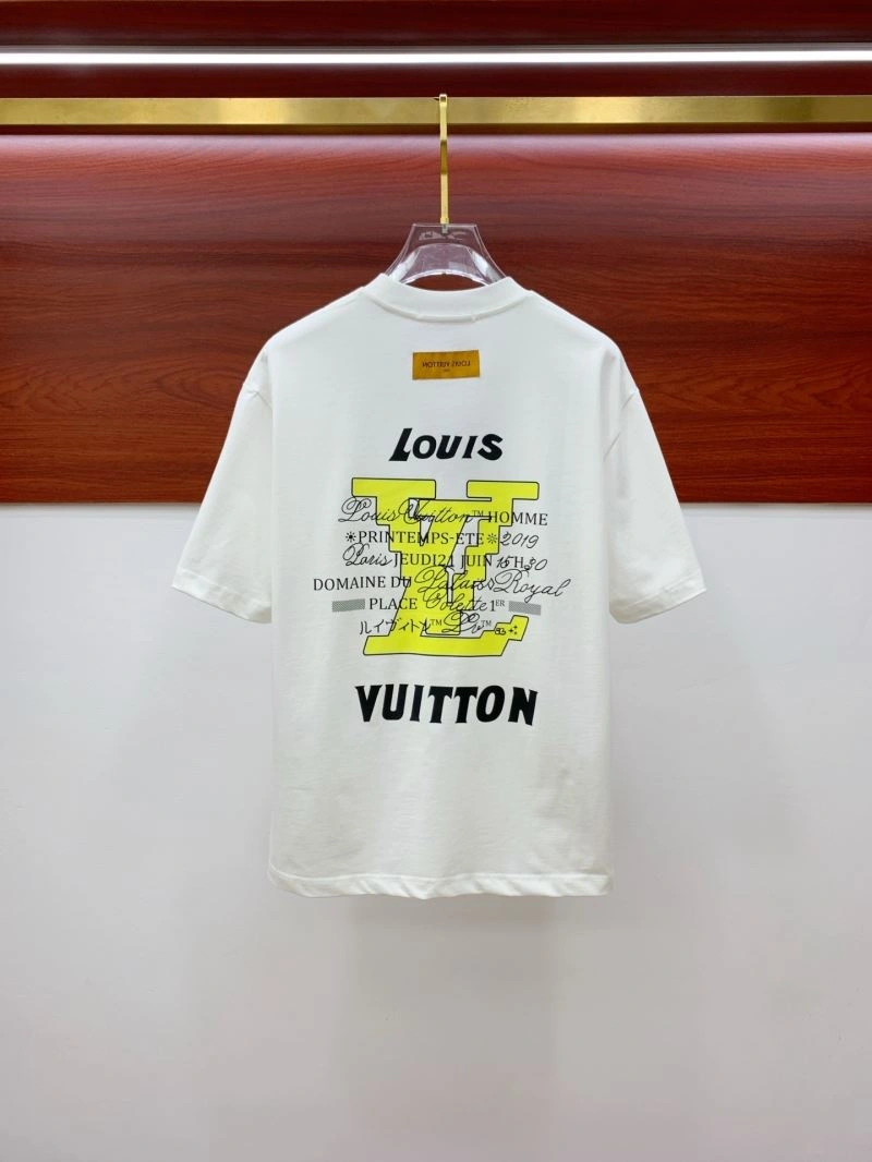 Effortless Louis Vuitton T-Shirts 135583