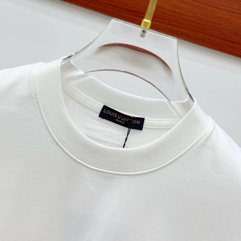 Durable Louis Vuitton T-Shirts 135582