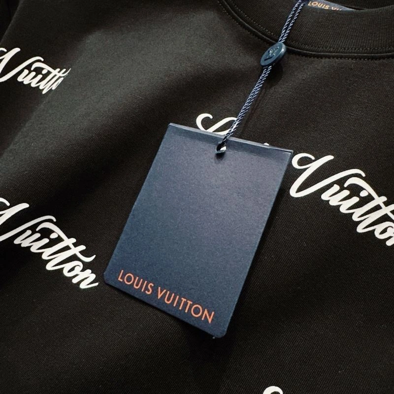 TechFriendly Louis Vuitton T-Shirts 135566