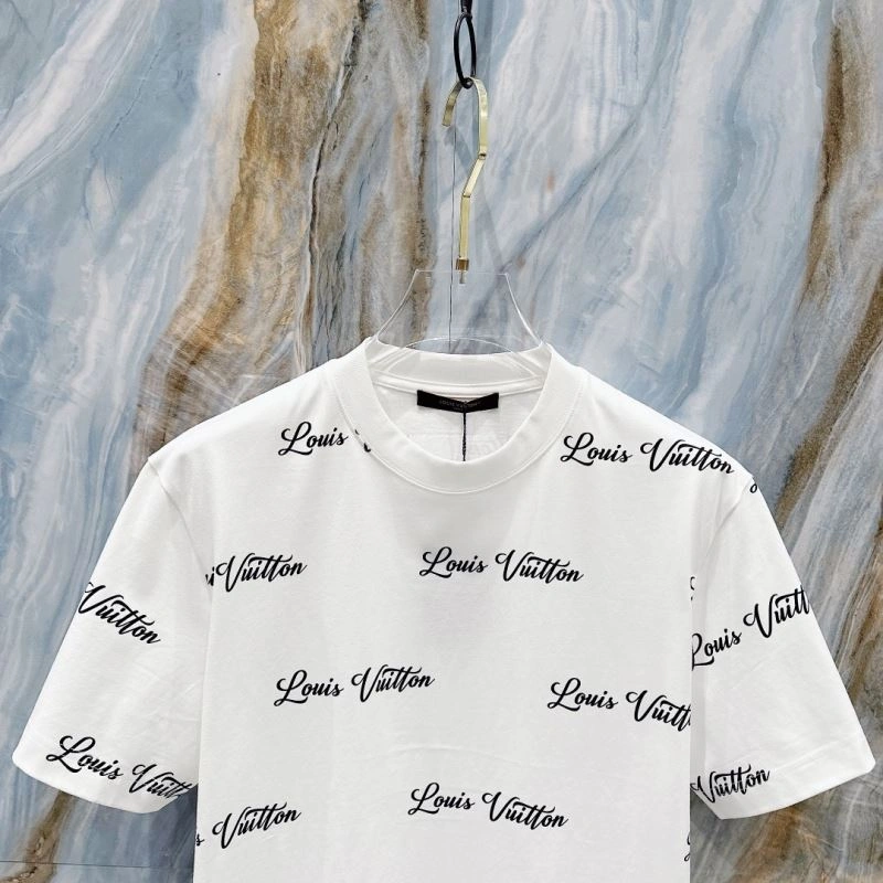 Attractive Louis Vuitton T-Shirts 135569