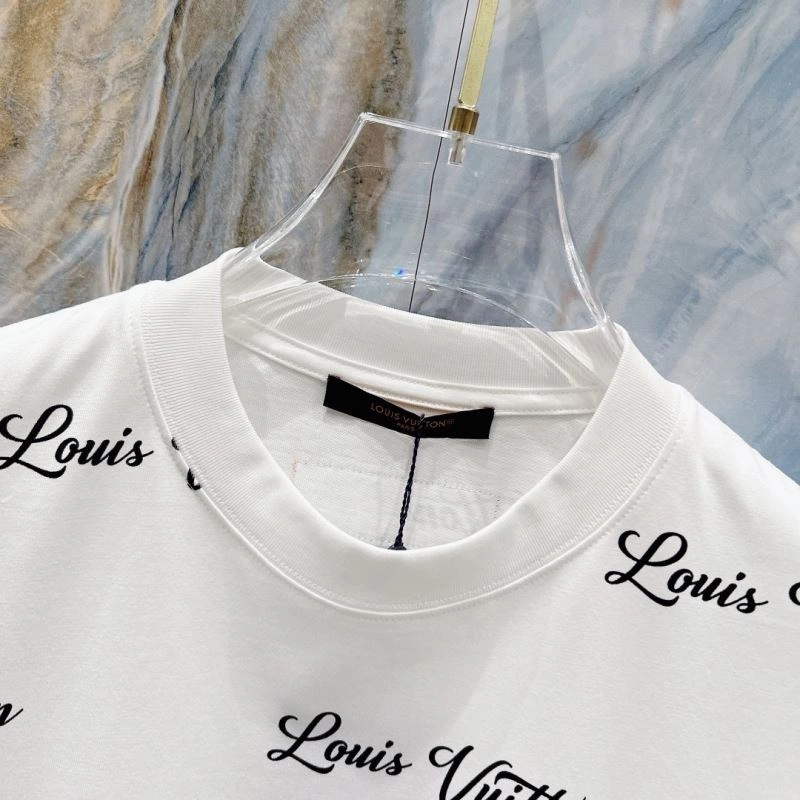 Attractive Louis Vuitton T-Shirts 135569