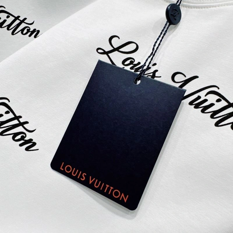 Attractive Louis Vuitton T-Shirts 135569