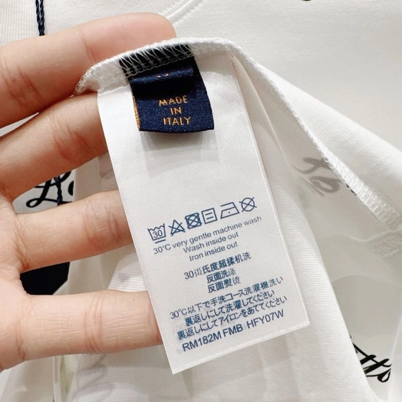 Attractive Louis Vuitton T-Shirts 135569