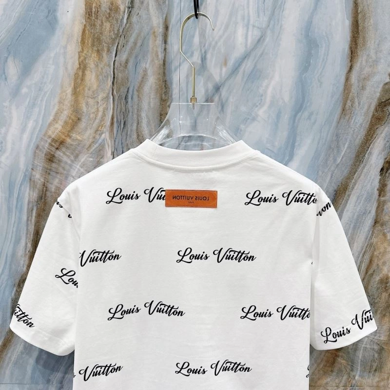Attractive Louis Vuitton T-Shirts 135569