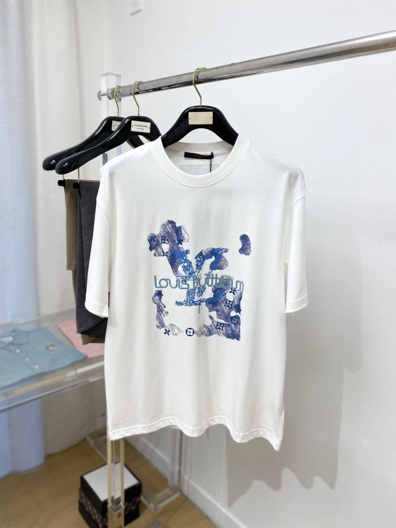 Durable Louis Vuitton T-Shirts 135570