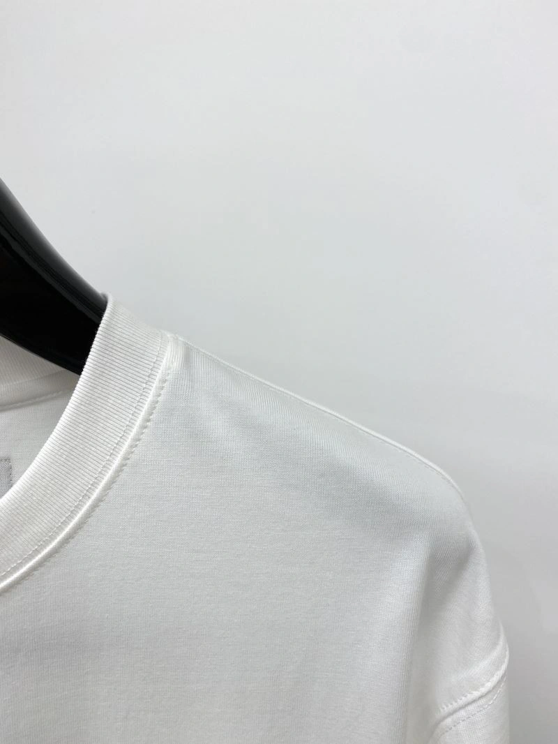 Durable Louis Vuitton T-Shirts 135570
