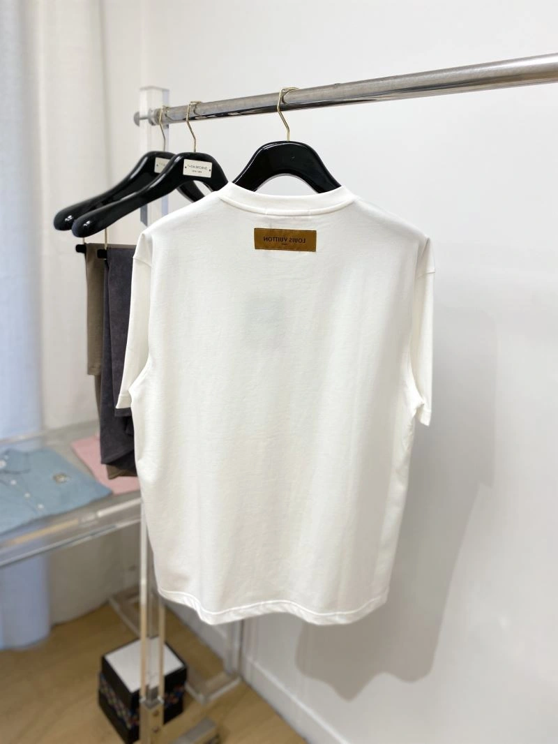 Durable Louis Vuitton T-Shirts 135570