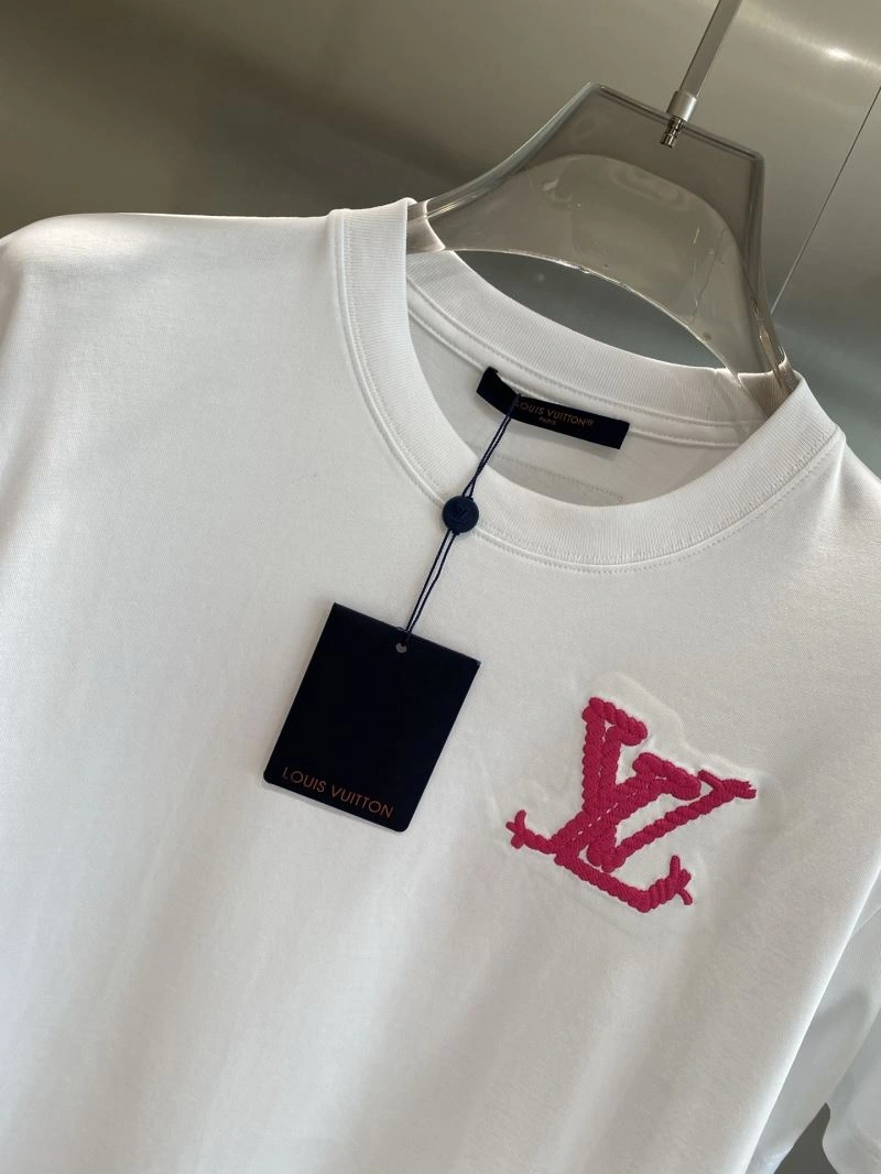 Louis Vuitton T-Shirts ComfortFit 135565