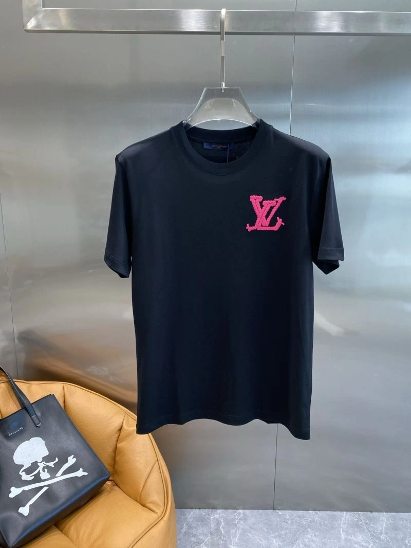 Louis Vuitton T-Shirts Flexible 135562