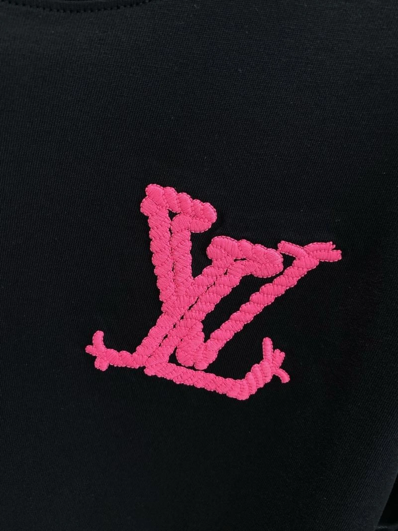 Louis Vuitton T-Shirts Flexible 135562