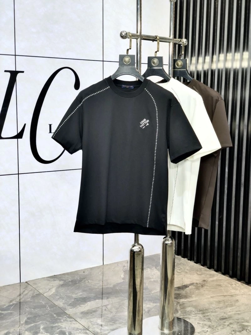Louis Vuitton T-Shirts Soft 135557