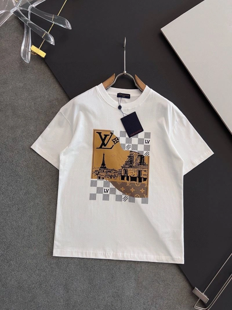Timeless Louis Vuitton T-Shirts 135576