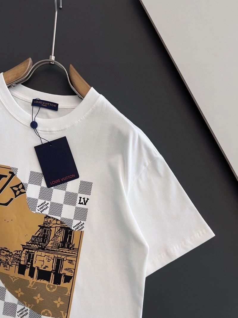 Timeless Louis Vuitton T-Shirts 135576