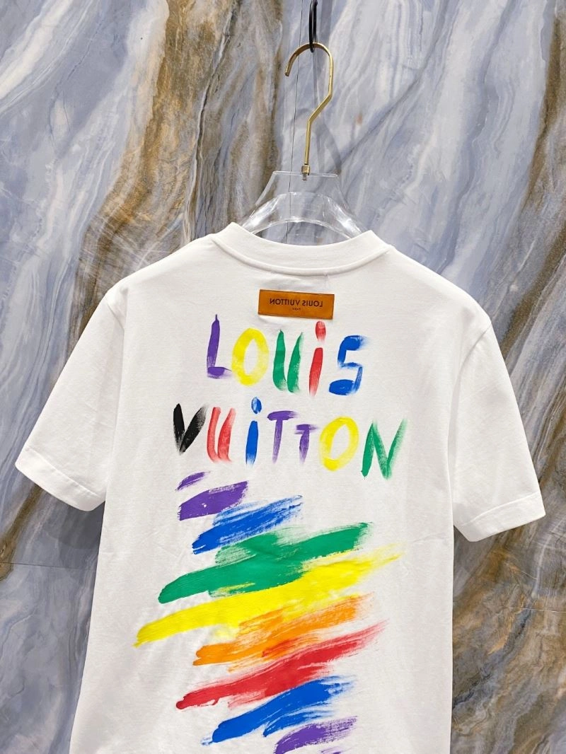 GoodFit Louis Vuitton T-Shirts 135579