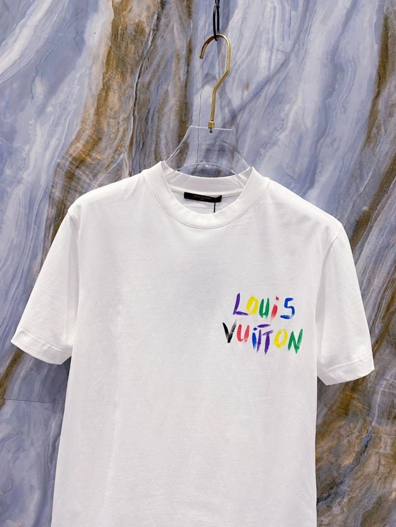 GoodFit Louis Vuitton T-Shirts 135579