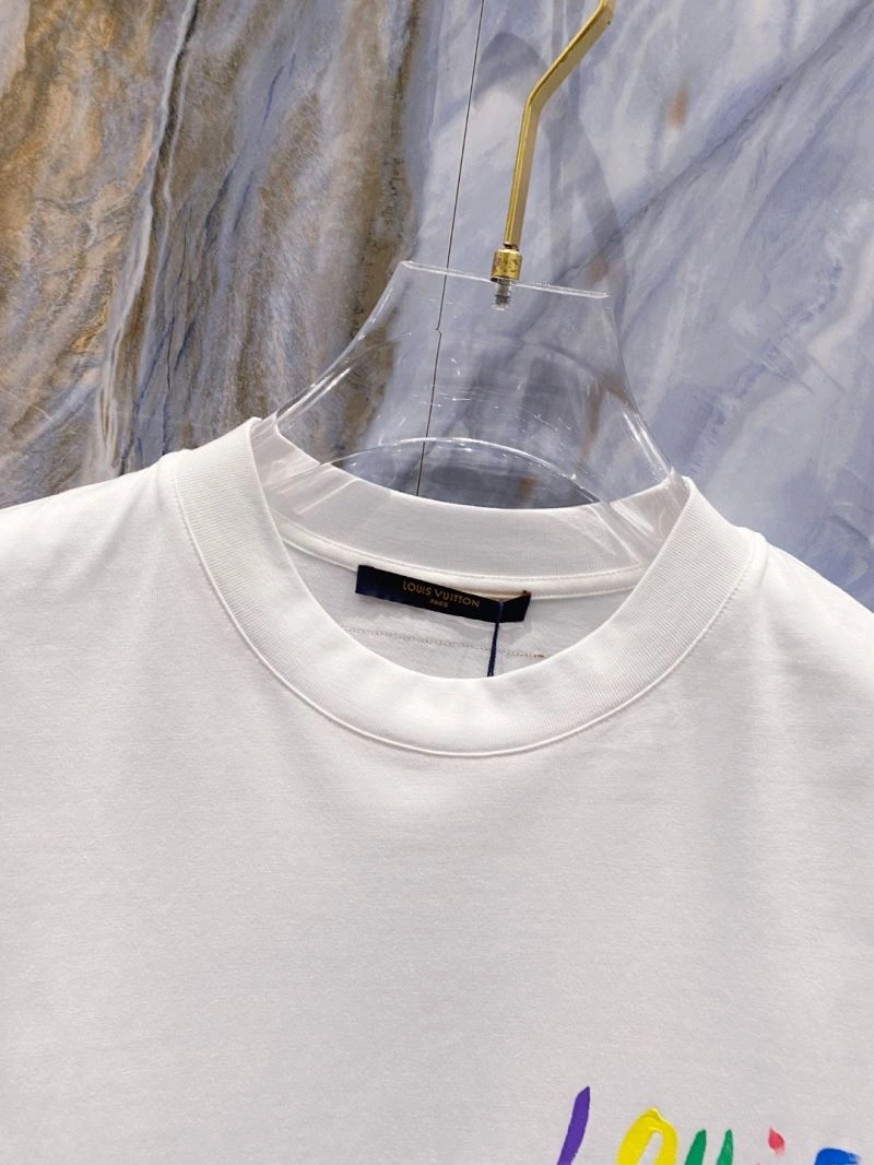 GoodFit Louis Vuitton T-Shirts 135579