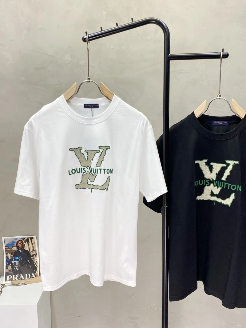 Louis Vuitton T-Shirts RelaxedFit 135581