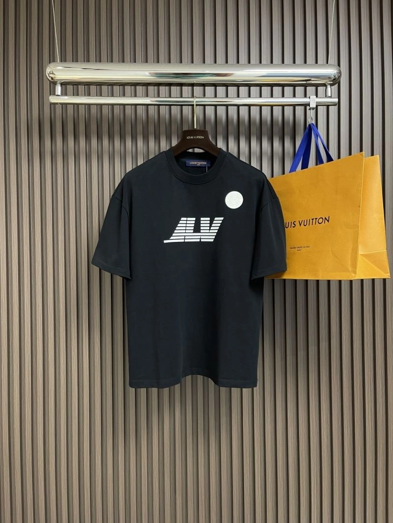 Soft Louis Vuitton T-Shirts 135556