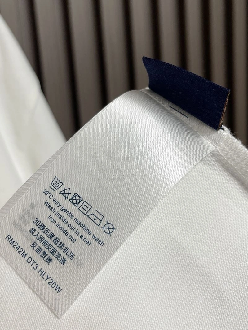 Louis Vuitton T-Shirts ZeroBulk 135561