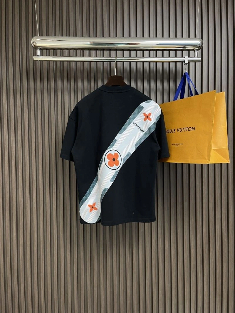 Louis Vuitton T-Shirts EasyMatch 135551
