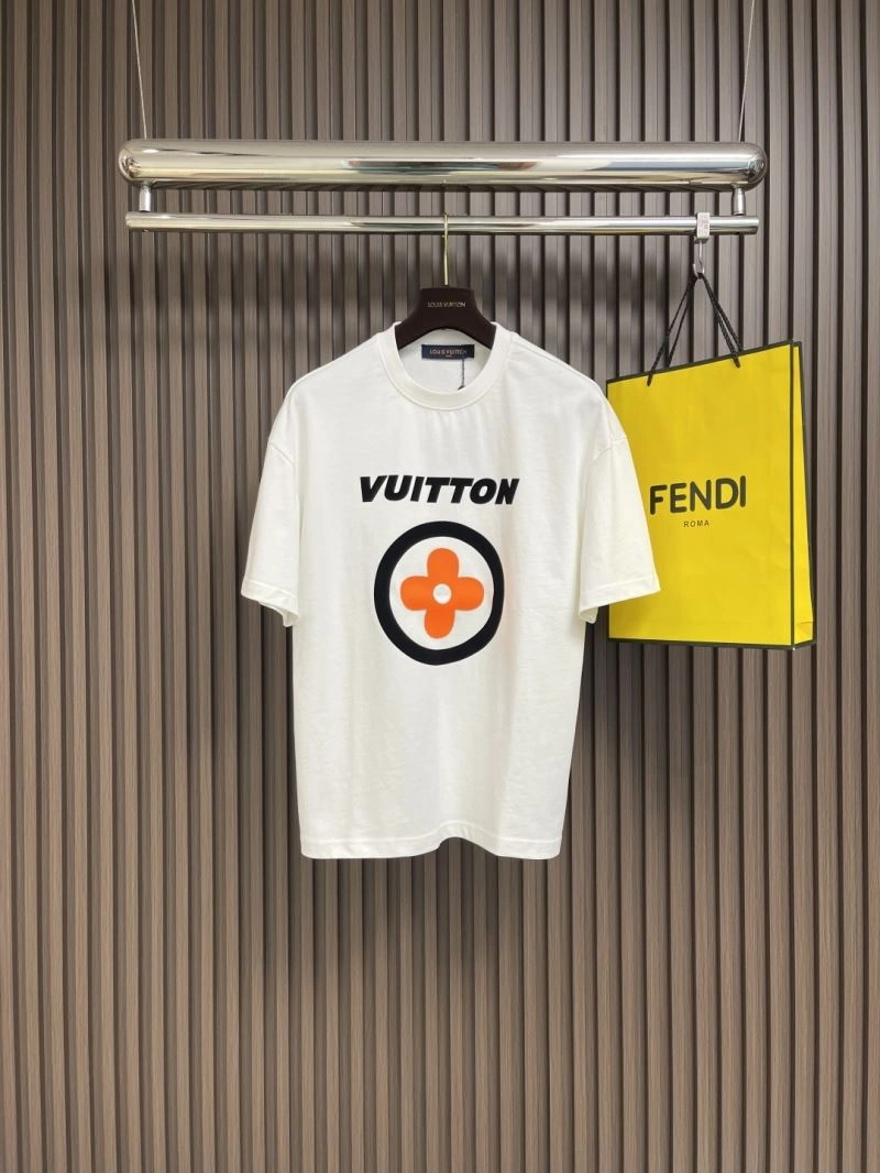 Durable Louis Vuitton T-Shirts 135548