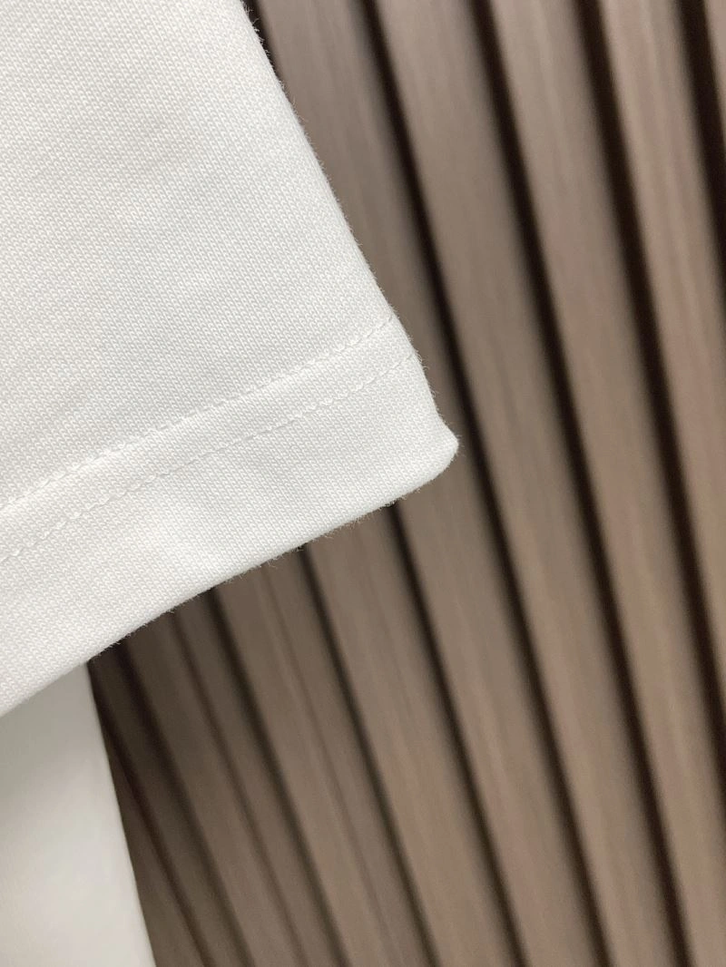 Durable Louis Vuitton T-Shirts 135548