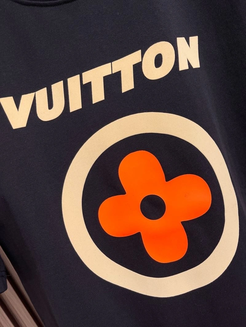 SmartChoice Louis Vuitton T-Shirts 135547