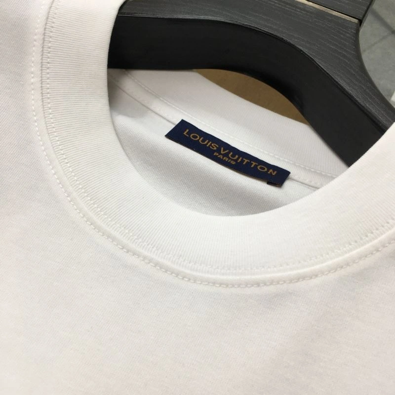 Louis Vuitton T-Shirts AllSeason 135546