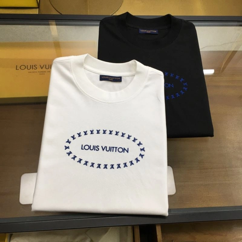 Louis Vuitton T-Shirts Chic 135544