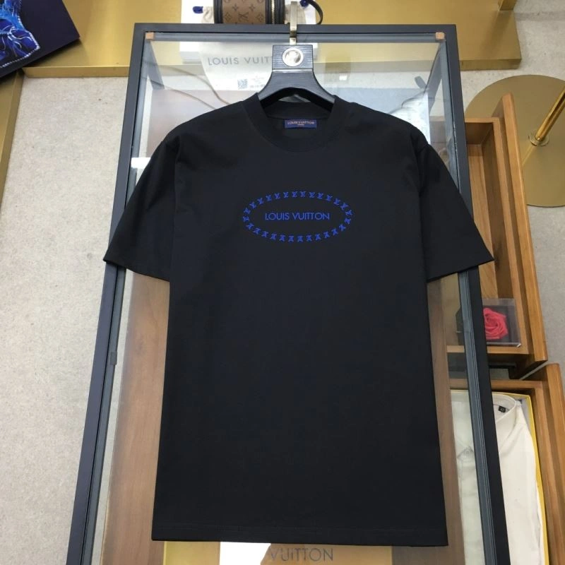 Louis Vuitton T-Shirts Chic 135544