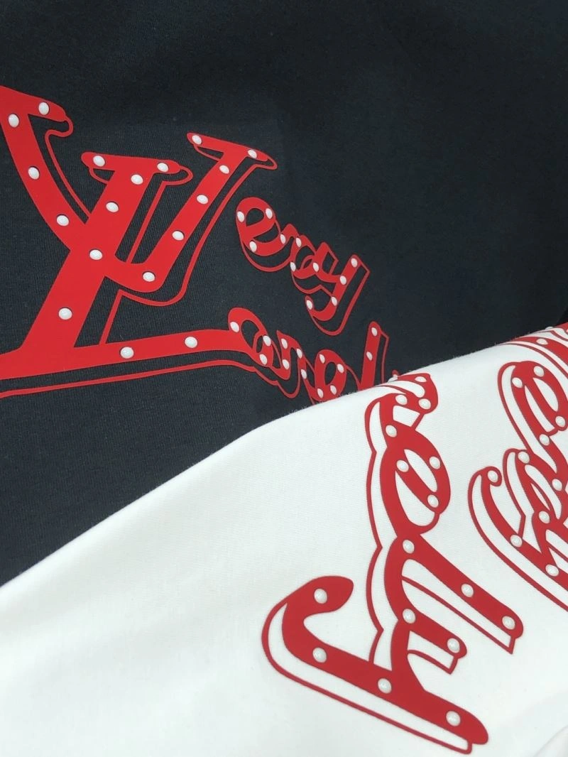 Louis Vuitton T-Shirts ZipUp 135542