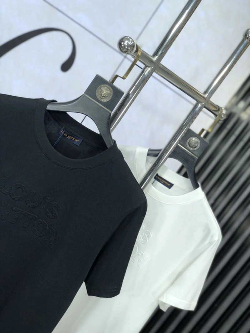 Louis Vuitton T-Shirts Affordable 135541