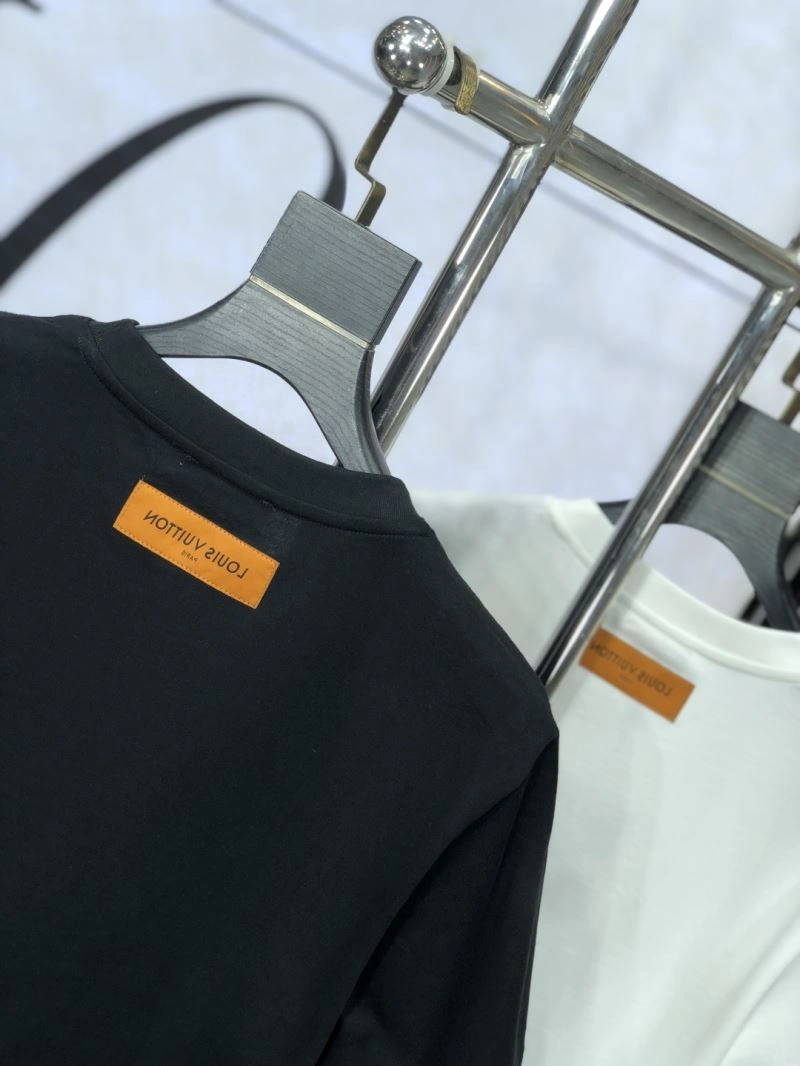 Louis Vuitton T-Shirts Affordable 135541