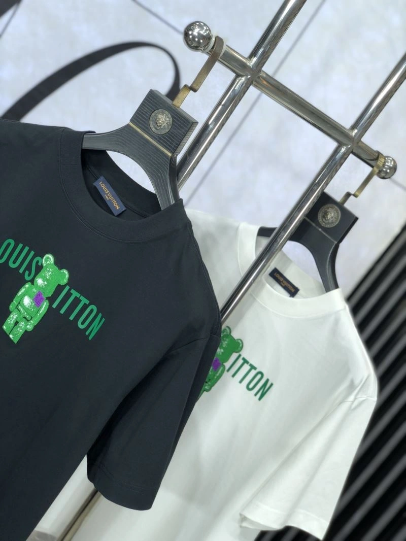 Louis Vuitton T-Shirts Affordable 135523