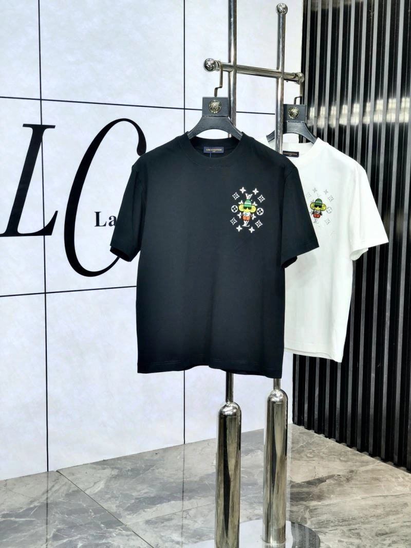 Trendy Louis Vuitton T-Shirts 135536