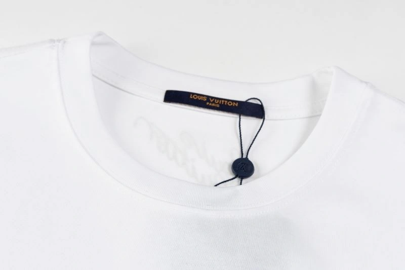 ZipUp Louis Vuitton T-Shirts 135528