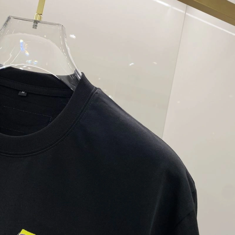 Cozy Louis Vuitton T-Shirts 135538