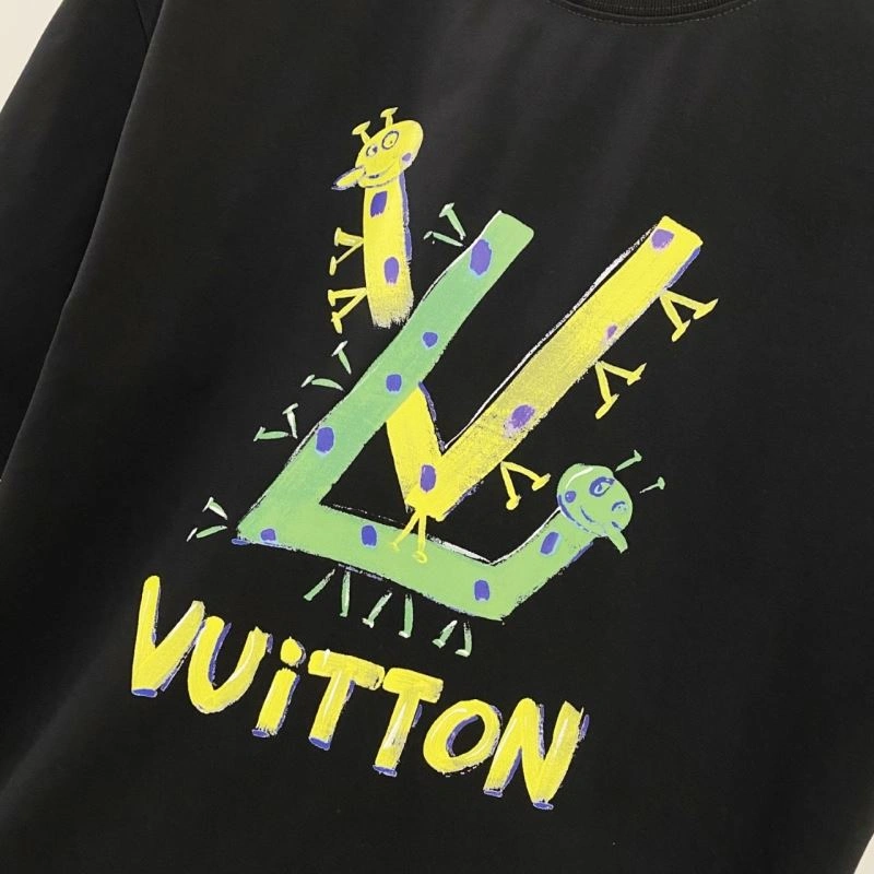 Cozy Louis Vuitton T-Shirts 135538