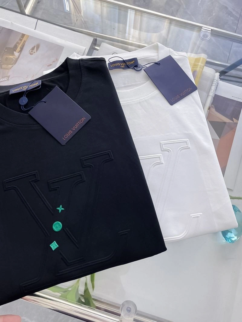 Louis Vuitton T-Shirts Stretchable 135520