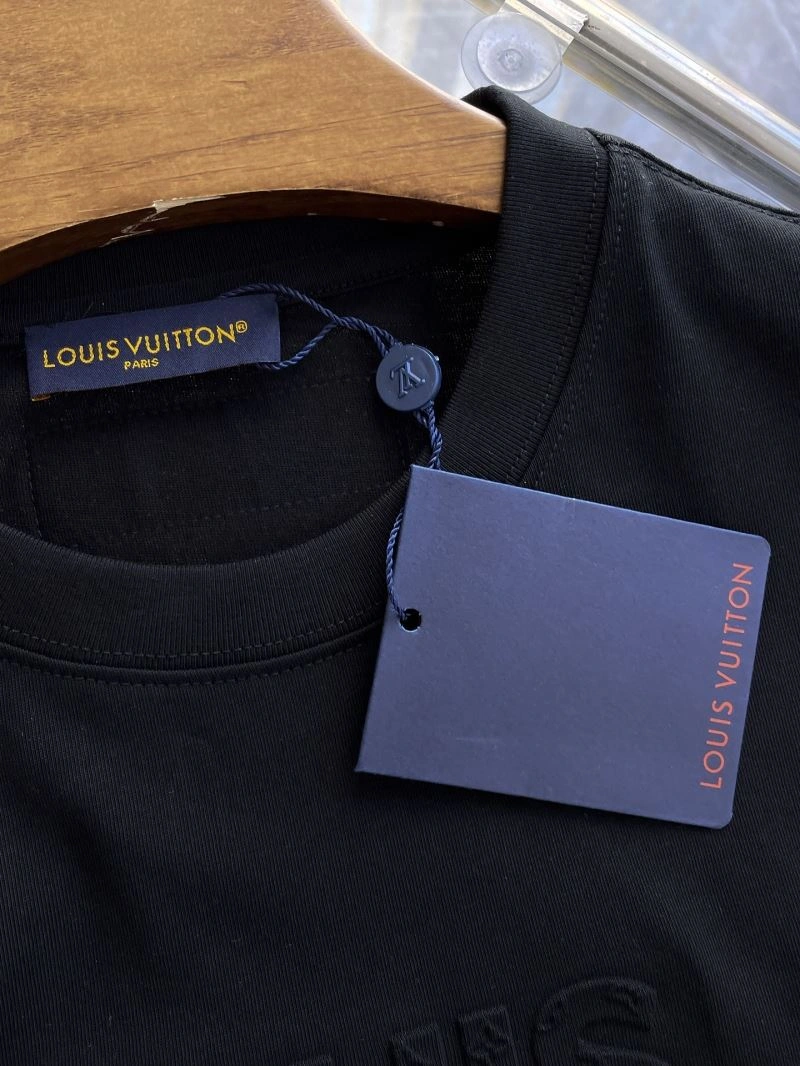 Louis Vuitton T-Shirts Comfortable 135545