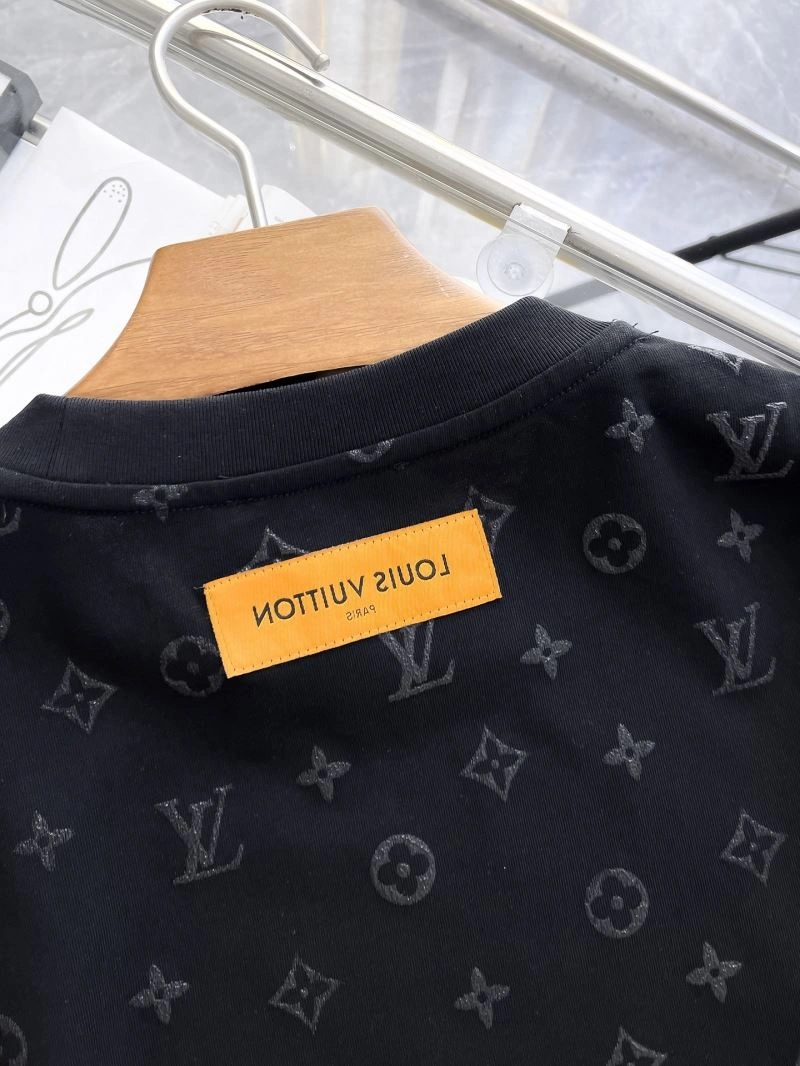 FlexibleFit Louis Vuitton T-Shirts 135527