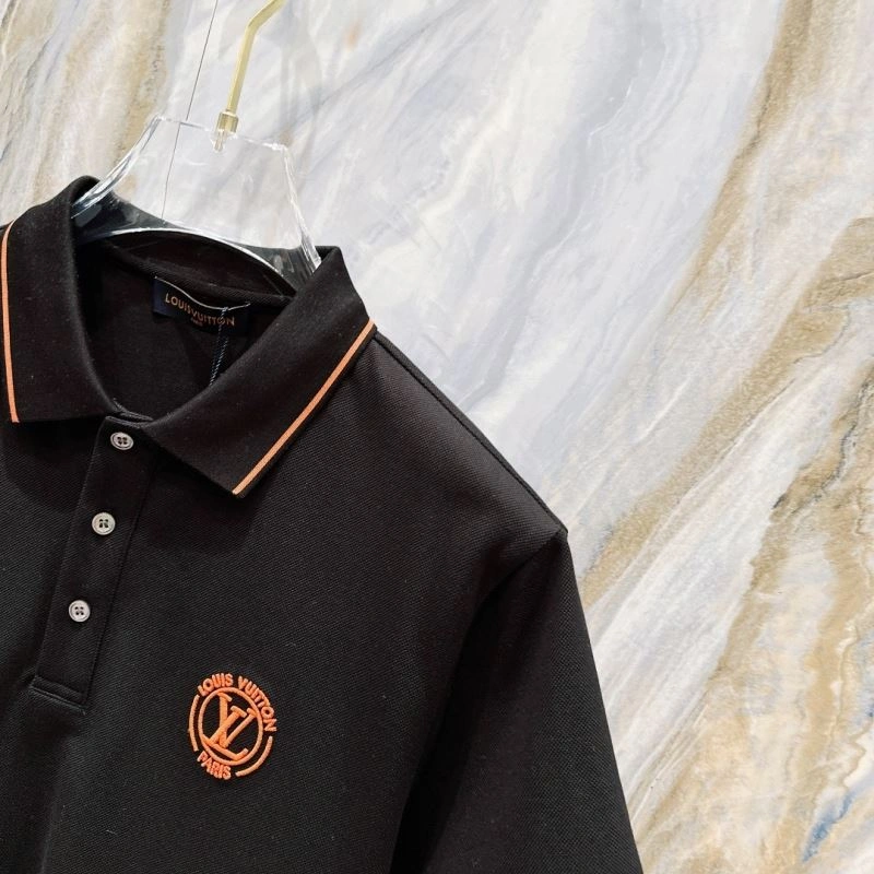 Louis Vuitton T-Shirts Elegant 135511