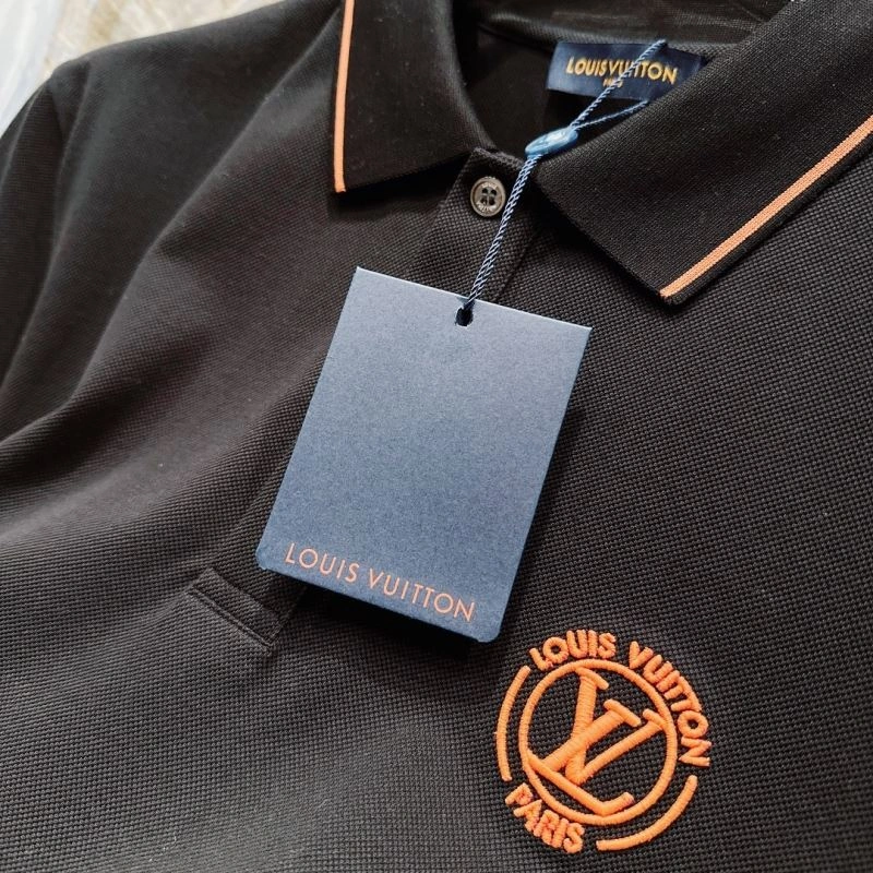 Louis Vuitton T-Shirts Elegant 135511