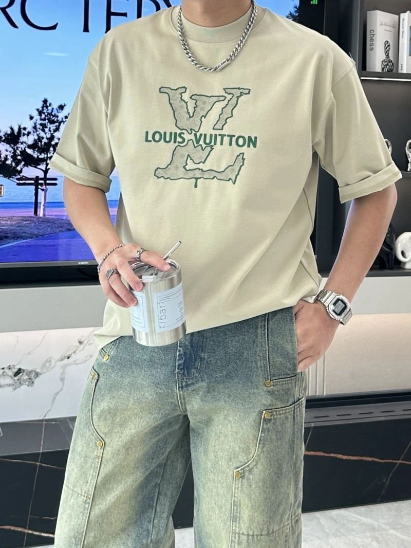 Louis Vuitton T-Shirts Unisex 135509