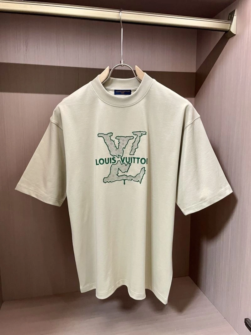 Louis Vuitton T-Shirts Unisex 135509