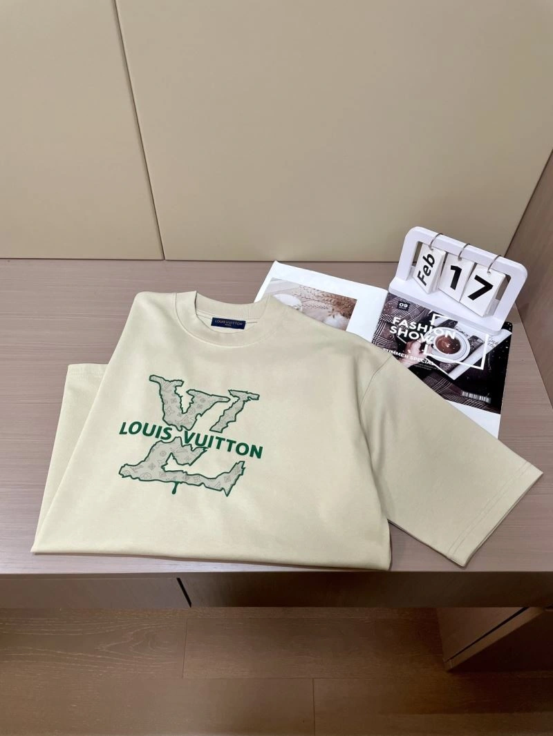 Louis Vuitton T-Shirts Unisex 135509