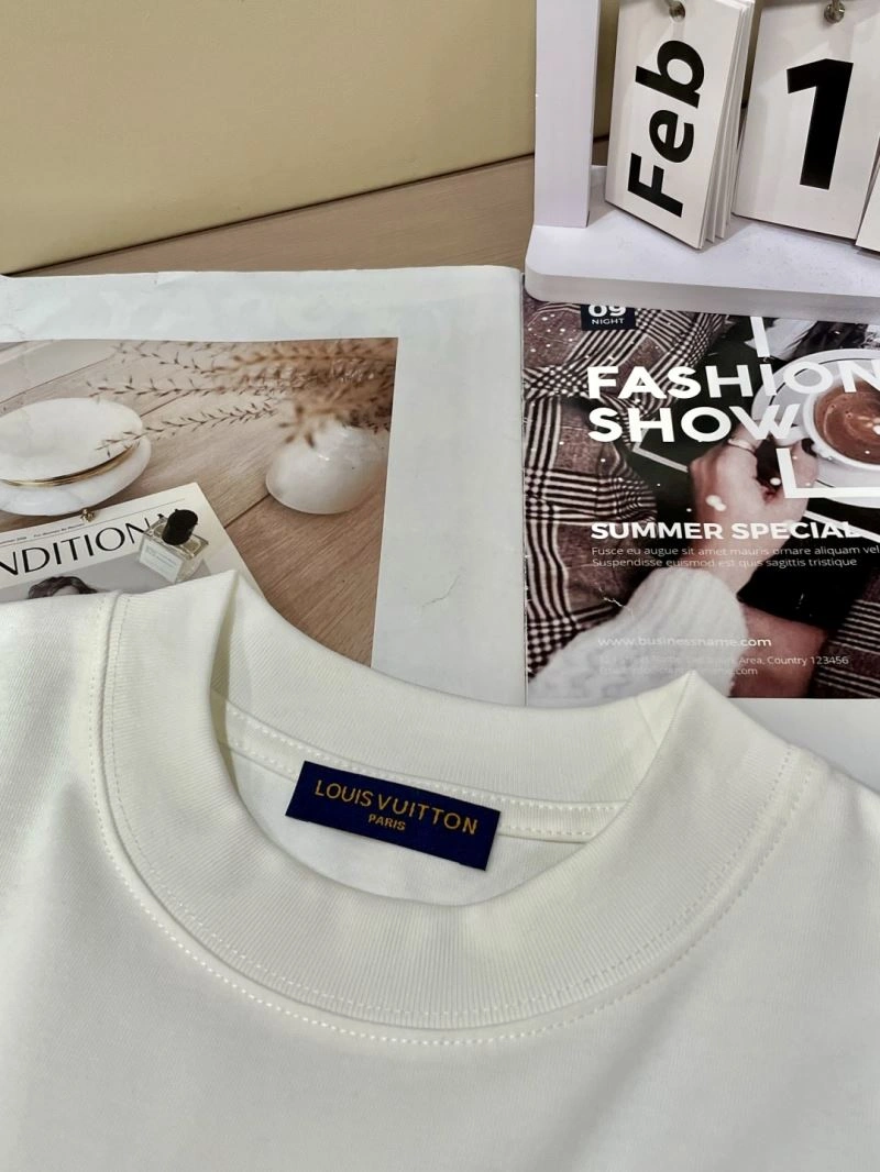 Louis Vuitton T-Shirts Effortless 135488