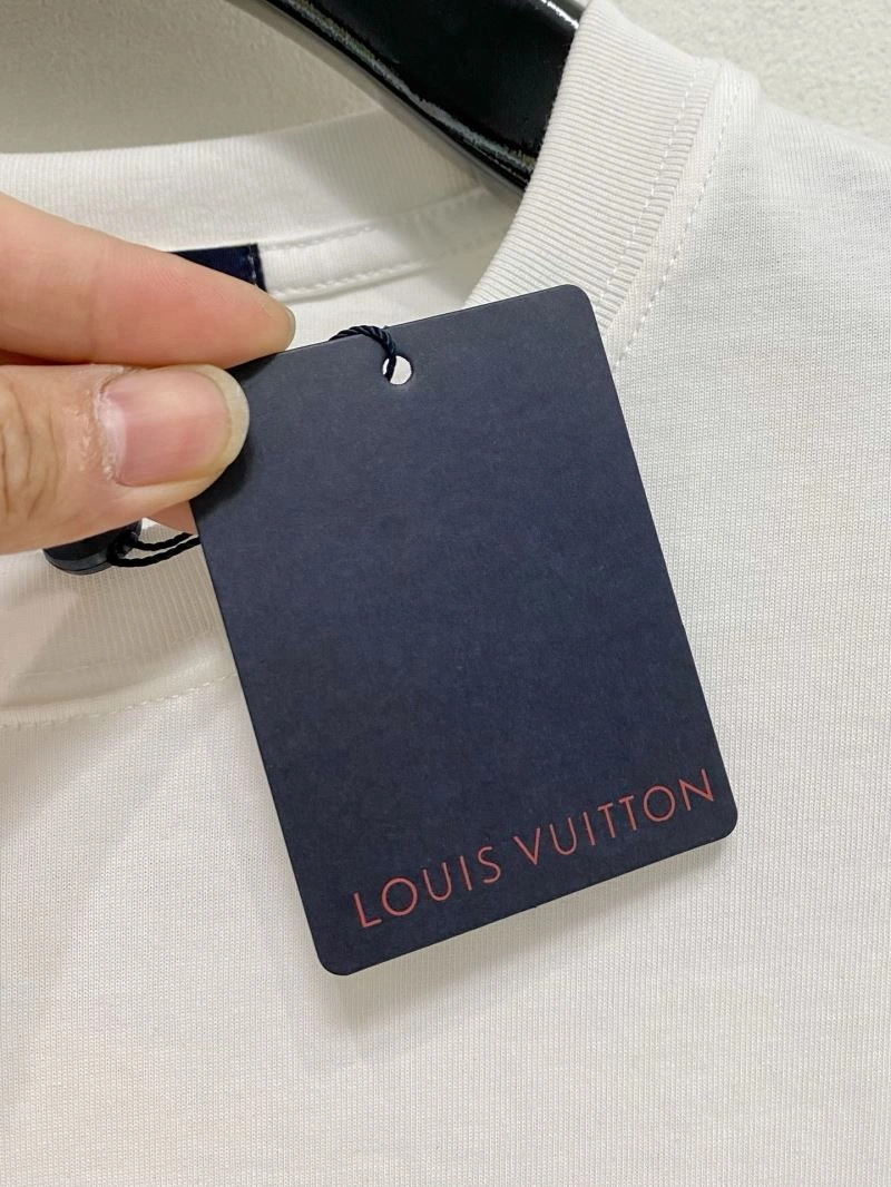 Louis Vuitton T-Shirts HighQuality 135489